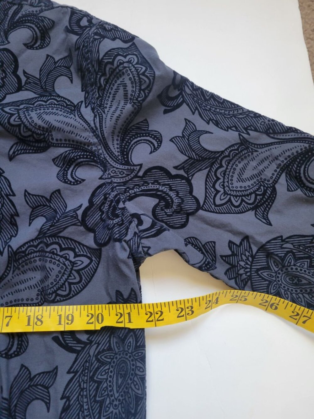 Consequence long sleeve button-up shirt  a dark grey/blue tone flocked velvet XL - Picture 7 of 9